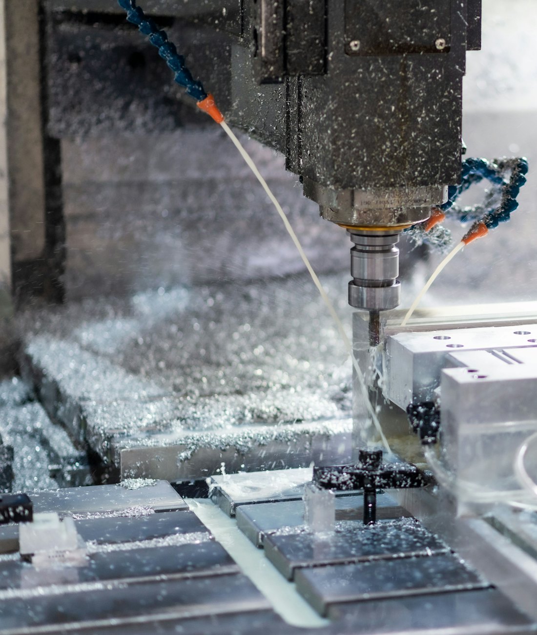 CNC tezgâhında metal kesim